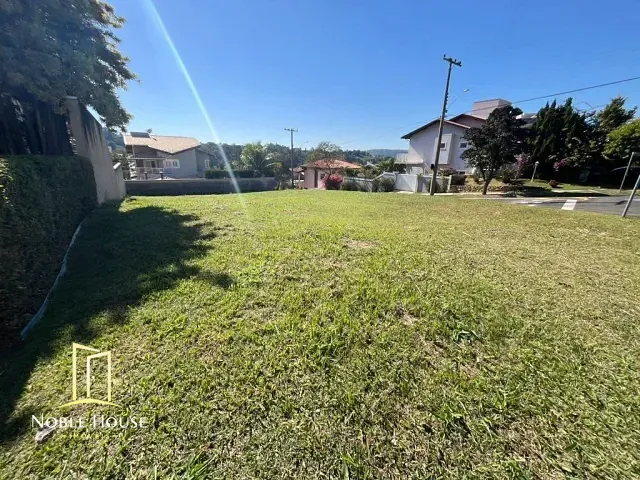 Terreno com 462m², à venda, no bairro Condomínio Residencial Terras do Caribe em Valinhos