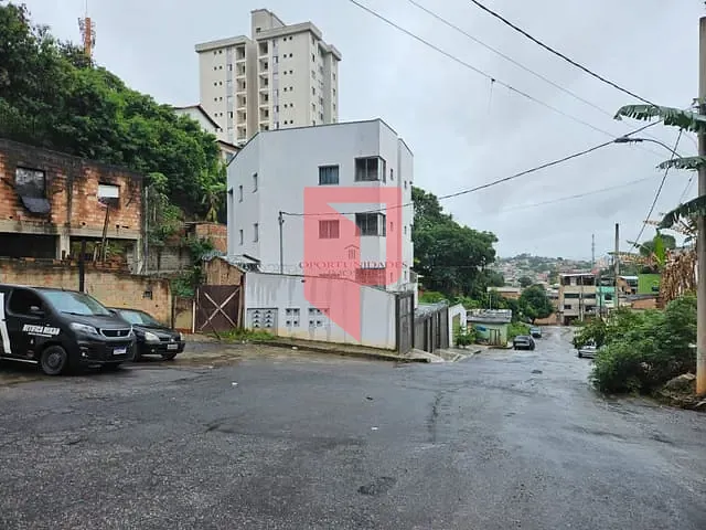 Terreno à venda, no bairro Nova Esperança em Belo Horizonte