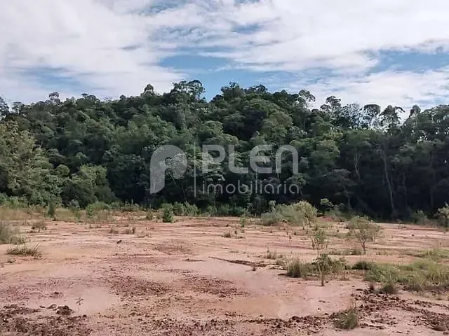 Terreno com 2000m², à venda, no bairro Terra Preta (Terra Preta) em Mairiporã