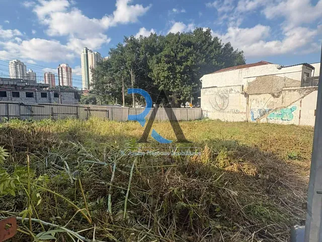 Terreno com 587m², à venda ou para alugar, no bairro Quarta Parada em São Paulo