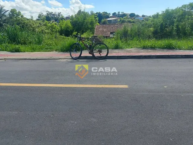 Terreno com 300m², à venda, no bairro das Laranjeiras em Serra