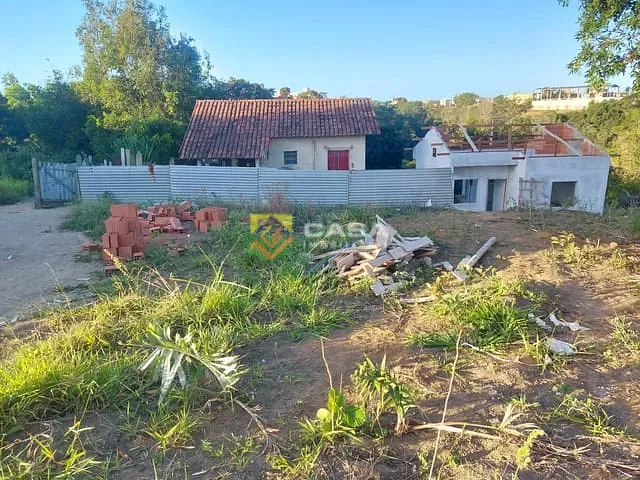 Terreno com 300m², à venda, no bairro das Laranjeiras em Serra