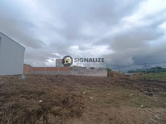 Terreno com 360m², à venda, no bairro Colinas do Peró em Cabo Frio