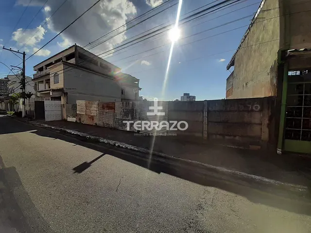Terreno com 378m², à venda, no bairro São João em Volta Redonda