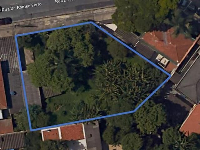 Terreno com 924m², à venda, no bairro Jardim Bonfiglioli em São Paulo