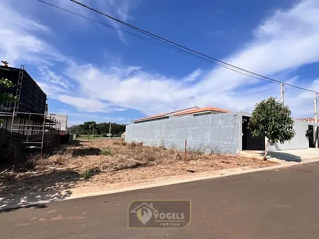 Terreno com 363m², à venda, no bairro Residencial Florabella em Holambra