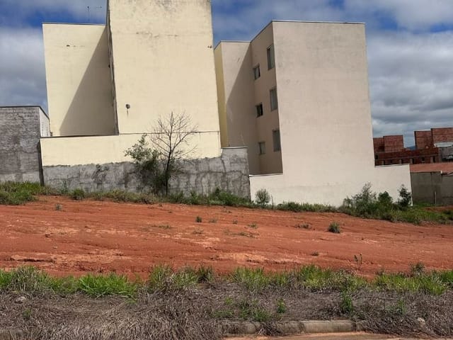 Terreno com 259m², à venda, no bairro Vale do Itaim em Cambuí