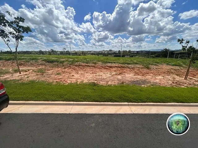 Terreno com 300m², à venda, no bairro Alphaville Nova Esplanada em Votorantim