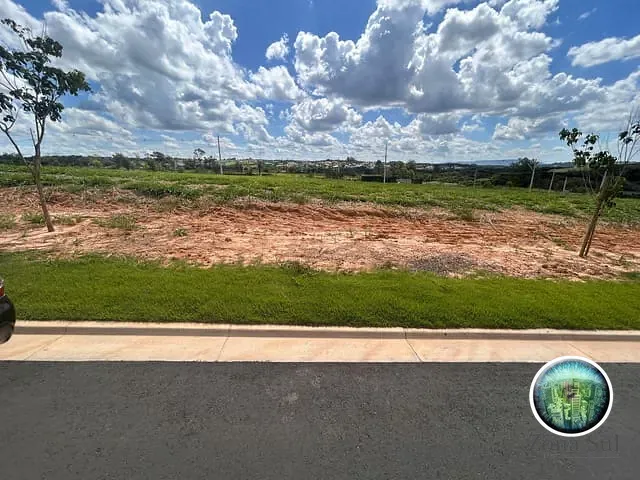 Terreno com 300m², à venda, no bairro Alphaville Nova Esplanada em Votorantim