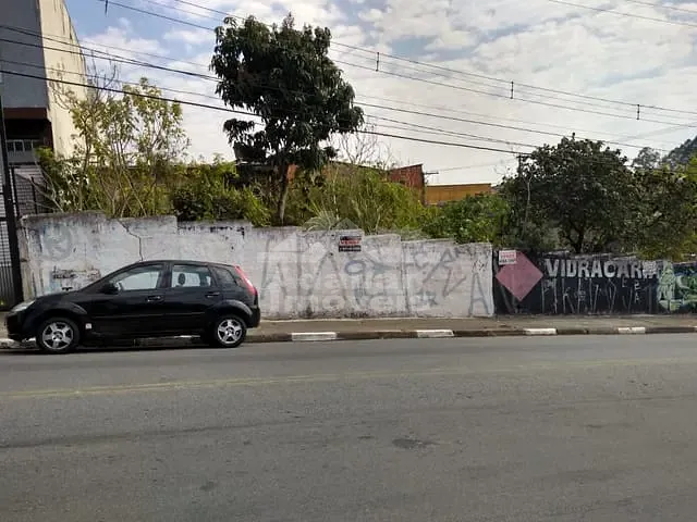 Terreno com 300m², à venda, no bairro Centro em Diadema
