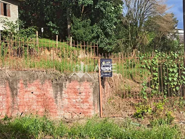 Terreno com 302m², à venda, no bairro São Cristóvão em Erechim