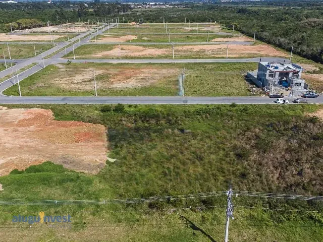 Terreno com 450m², à venda, no bairro Ingleses do Rio Vermelho em Florianópolis