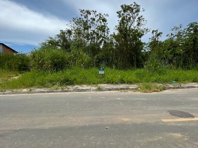 Terreno com 480m², à venda, no bairro Barroco (Itaipuaçu) em Maricá