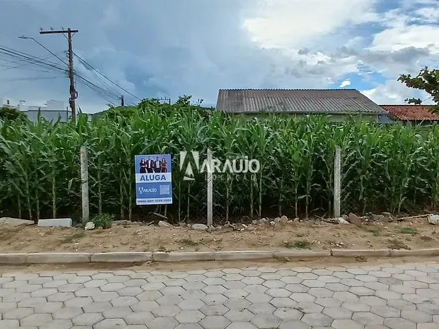 Terreno com 140m², para alugar, no bairro Gravatá em Navegantes