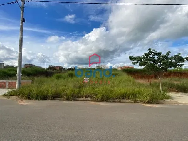 Terreno com 200m², à venda, no bairro Avecuia em Porto Feliz