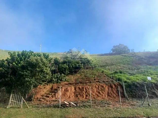 Terreno com 455m², à venda, no bairro Igrejinha em Juiz de Fora