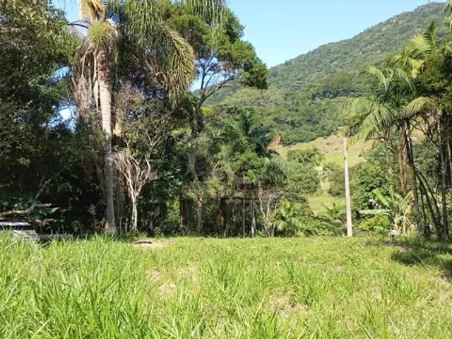 Terreno com 951m², à venda, no bairro Siriú   em Garopaba