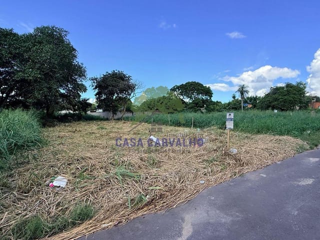Terreno com 387m², à venda, no bairro Jardim dos Estados em Corumbá