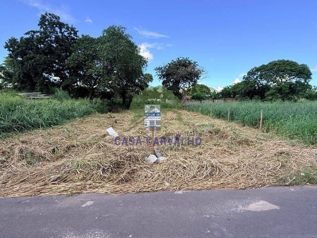 Terreno com 387m², à venda, no bairro Jardim dos Estados em Corumbá