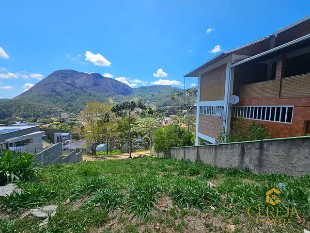 Terreno com 421m², à venda, no bairro Cônego em Nova Friburgo