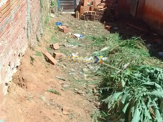 Terreno com 260m², à venda, no bairro Vila Sonia em Itapetininga