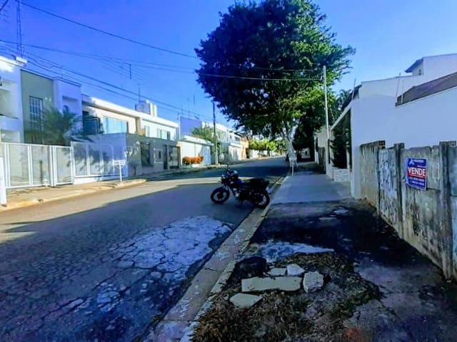 Terreno com 300m², à venda, no bairro Chácara Junqueira em Tatuí