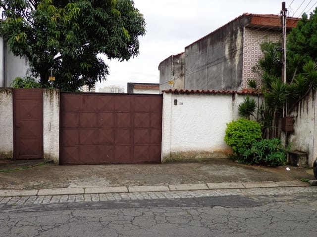 Terreno com 670m², à venda, no bairro Vila Santo Estéfano em São Paulo