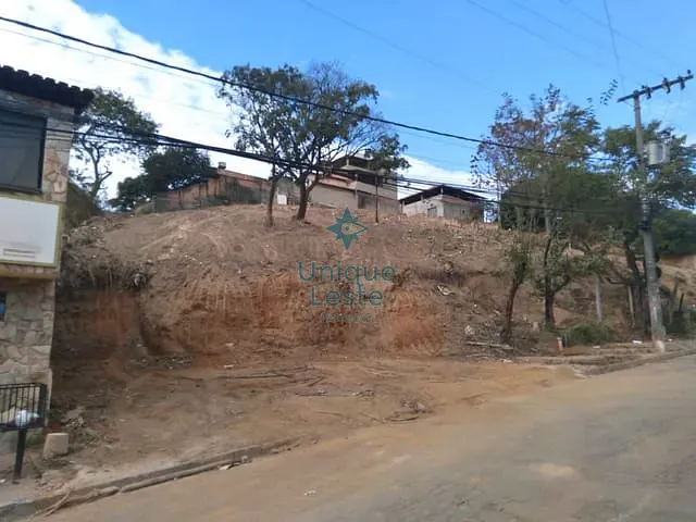 Terreno com 600m², à venda, no bairro Jardim Vitória em Belo Horizonte