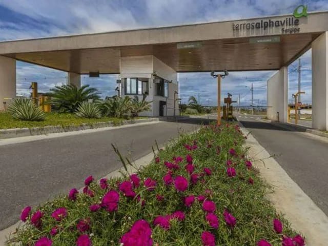 Terreno com 315m², à venda, no bairro Centro em Barra dos Coqueiros