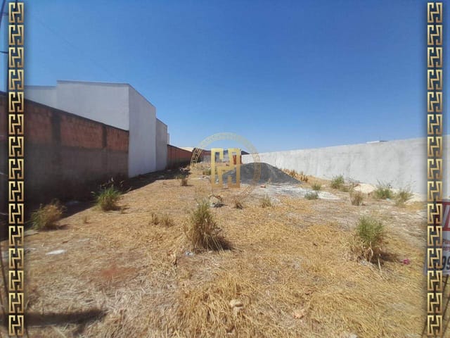 Terreno com 628m², à venda, no bairro Residencial Beija-flor em Nova Mutum