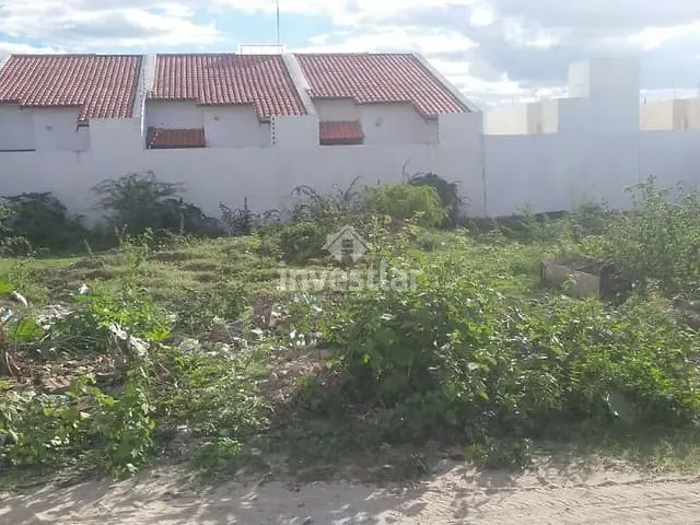 Terreno com 185m², à venda, no bairro Três Irmãs em Campina Grande