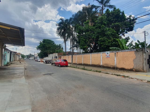 Terreno com 360m², à venda, no bairro Água Branca em Goiânia
