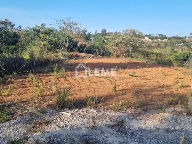 Terreno com 302m², à venda, no bairro Jardim Boa Vista em Mococa