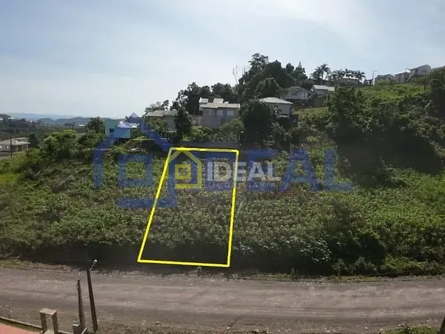 Terreno com 450m², à venda, no bairro Poente do Sol em Concórdia