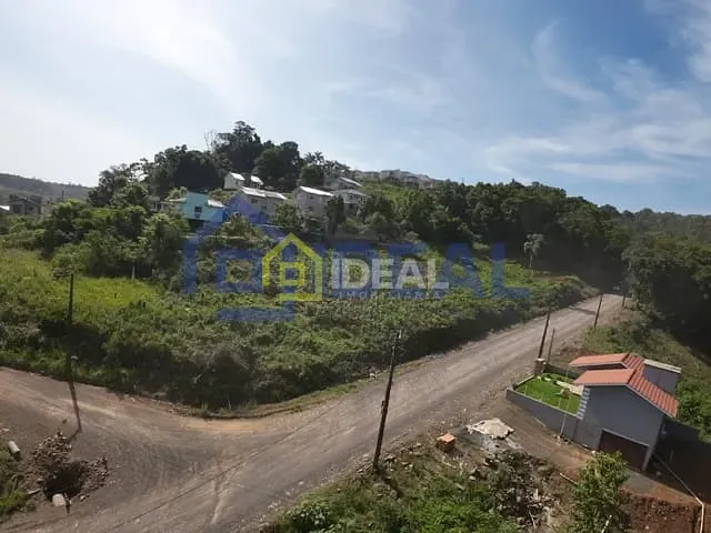 Terreno com 450m², à venda, no bairro Poente do Sol em Concórdia