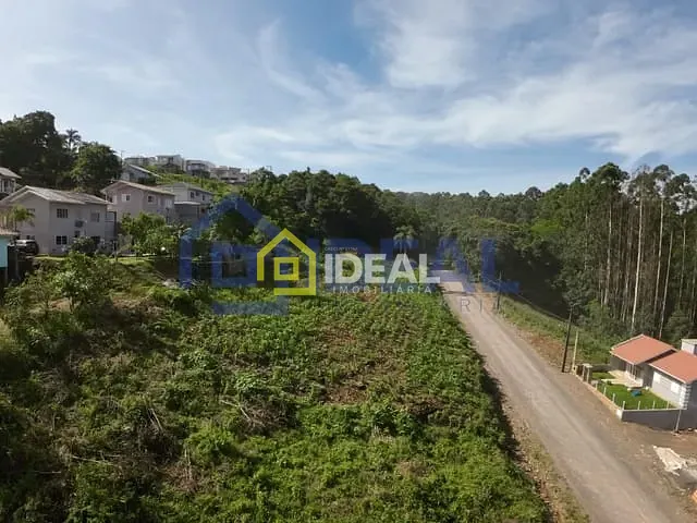 Terreno com 450m², à venda, no bairro Poente do Sol em Concórdia