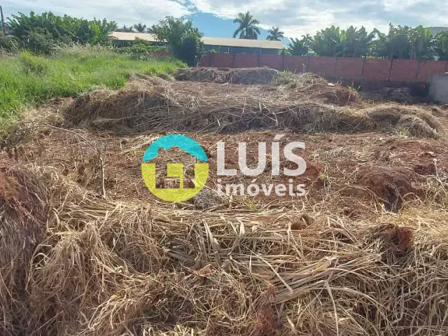Terreno com 287m², à venda, no bairro Vista Bela em Guaranésia