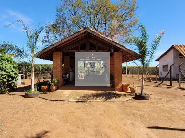 Terreno com 24714m², à venda, no bairro Parque dos Pinheiros em Nova Odessa