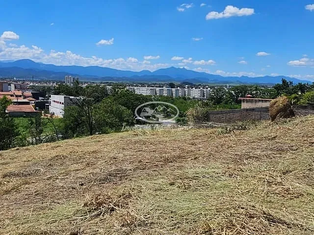 Terreno com 1608m², à venda, no bairro Casa da Lua em Resende