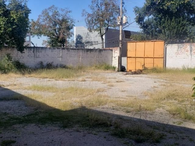 Terreno com 648m², para alugar, no bairro Jardim Utinga em Santo André