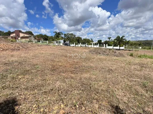 Terreno com 2500m², à venda, no bairro Park Way em Brasília