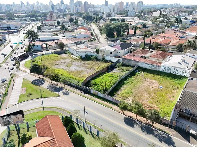 Terreno com 2149m², à venda, no bairro Jardim Botânico em Curitiba