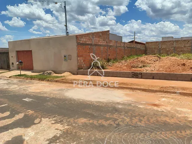 Terreno com 200m², à venda, no bairro Loteamento Ilha Bela em Uberaba