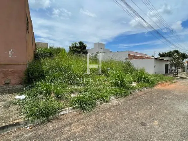 Terreno com 250m², à venda, no bairro Residencial Kátia em Goiânia