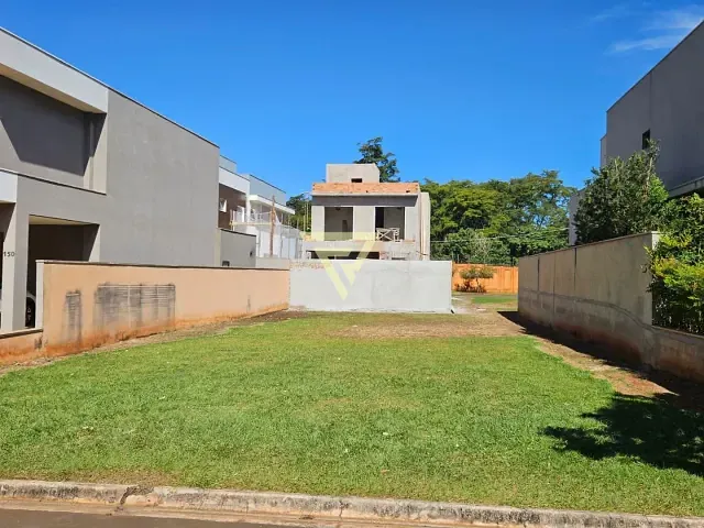 Terreno com 304m², à venda, no bairro Jd Guaporé em Ribeirão Preto