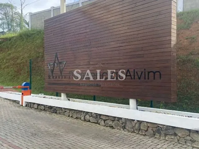 Terreno com 628m², à venda, no bairro Vina del Mar em Rua Professor Virgílio Pereira da Silva