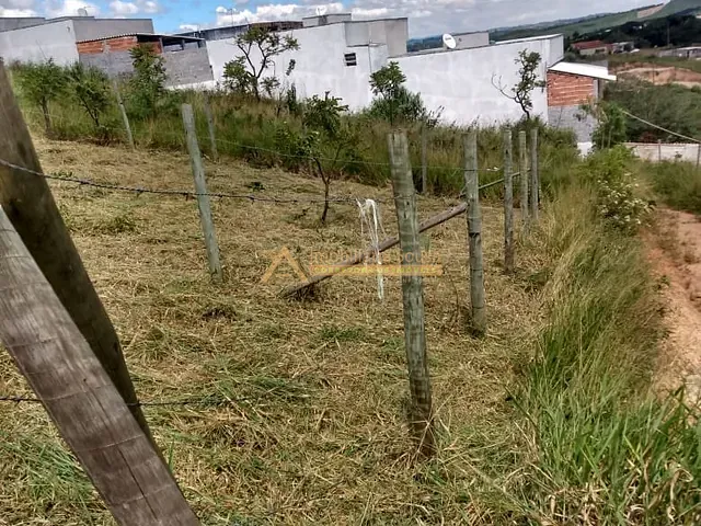 Terreno com 500m², à venda, no bairro Bairro Nova Trieste em Jarinu