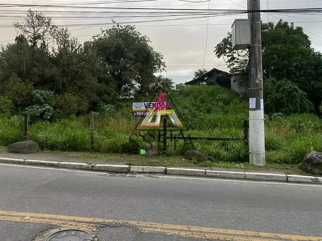 Terreno com 2082m², à venda, no bairro Caneca Fina em Guapimirim