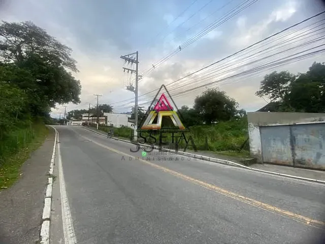 Terreno com 2082m², à venda, no bairro Caneca Fina em Guapimirim