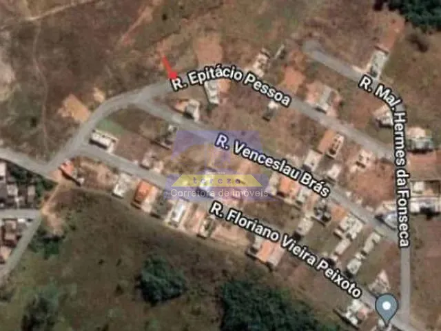 Terreno com 251m², à venda, no bairro Jardim Belvedere em Itabira